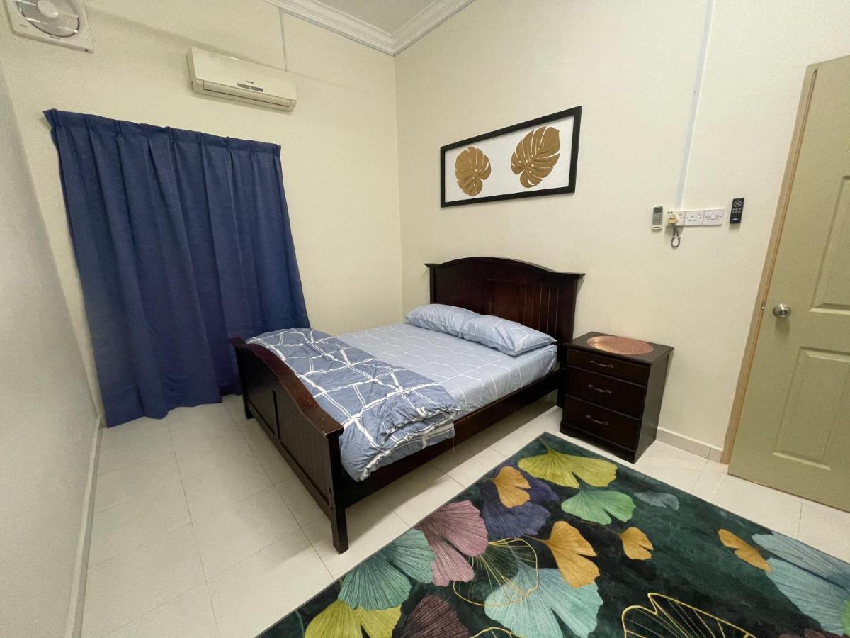 No 61 Nazirin Homestay Tmn Indah Raya 2 Manjung Lumut Bagian luar foto